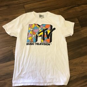 M tv shirt sz Medium women’s